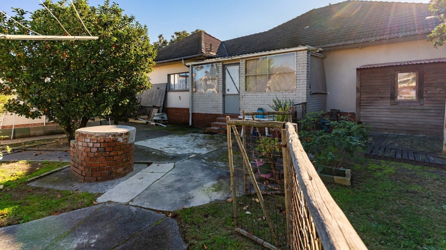 3 Bedroom Property for Sale in Chrismar Western Cape